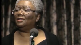 Lucille Clifton reads her poem “Homage to My Hips”