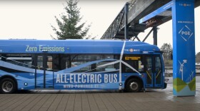 Electric bus in Beaverton, OR