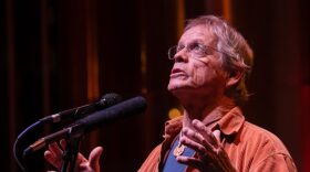 Storyteller Bruce MacKenzie. Photo by Aaron Curtis.