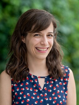Shahla Farzan