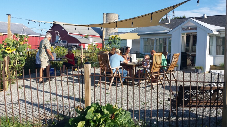 Oakview Farm Meats host gatherings at the farm where diners can sample the collaboration of Hippie and the Farmer.