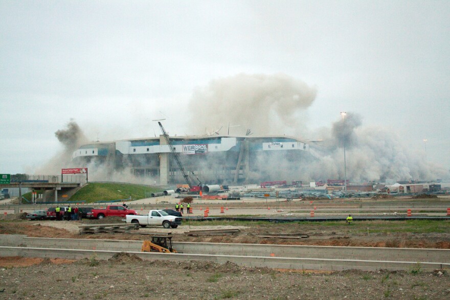 Stadium Implosion (cc) HooverStreetStudios