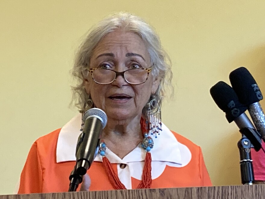 With help from Medicaid, Anna Maria Mendez was able to care for her 94-year-old mother who had dementia. She recently lost coverage without explanation, and about 300,000 other Virginians face a similar fate.