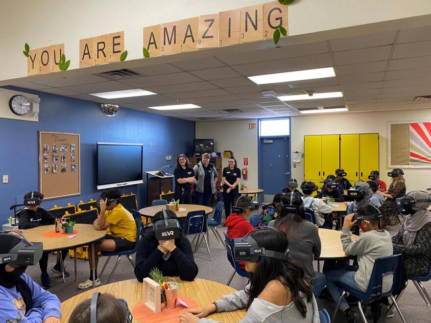 Act One virtual reality specialists facilitate groundbreaking VR arts program, “Freedom in Expression,” with sixth grade students at Sunset Elementary School.
