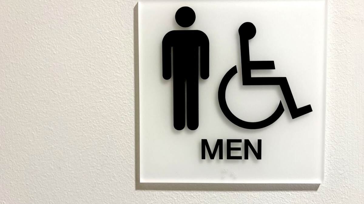 Scrolling on the toilet? Doctors warn of increased hemorrhoid risk