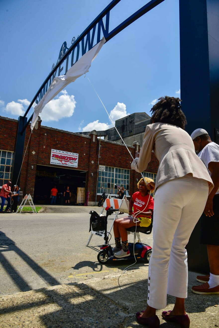 Several locals who grew up in Smoketown were honored by unveiling the archway on Friday at a ceremony attended by the mayor and local metro council member.
