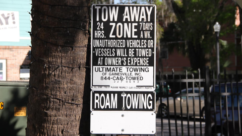 Ultimate Towing is under scrutiny from the Gainesville City Commission for its "predatory" roam towing practices. (Syama Allard/WUFT News)