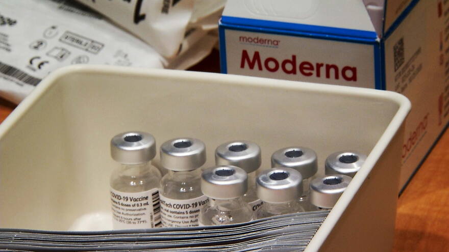 360 moderna vial 2