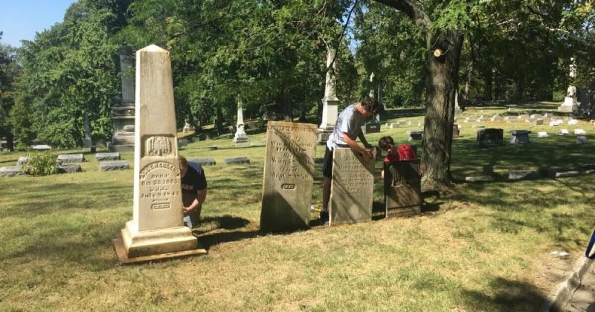 Woodland Cemetery Commemorates 175th Anniversary Of First Burial | WVXU