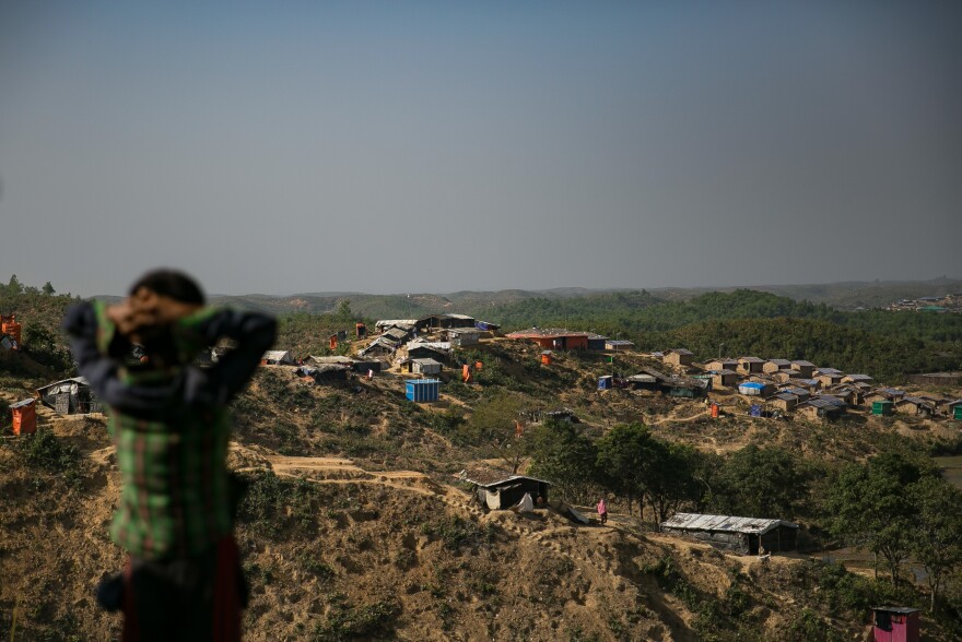 An overview of the Hakimpara refugee camp.