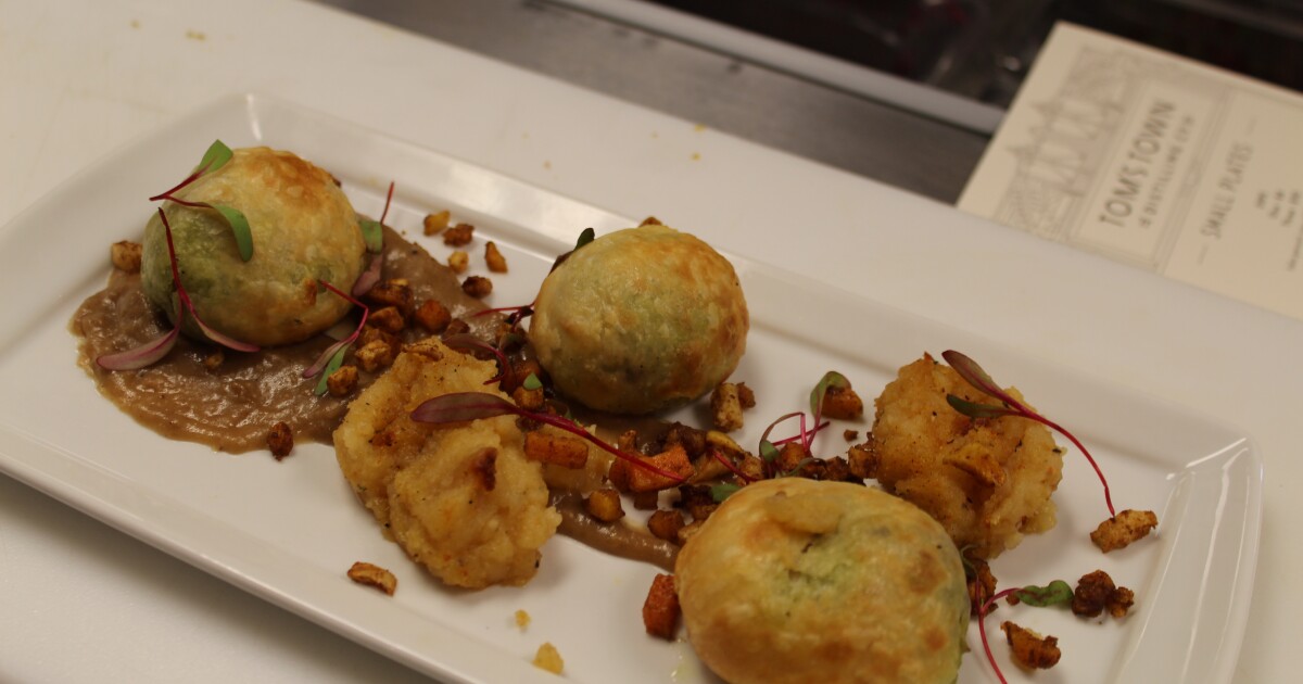 Food Critics The Best Bar Food In Kansas City KCUR Kansas City