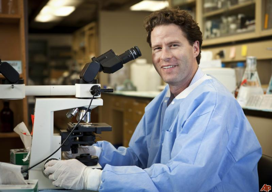 UCSF neuroscientist William Seeley was named a 2011 MacArthur fellow