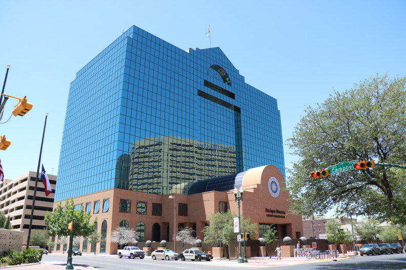 El Paso County Courthouse evacuated due to heavy smoke