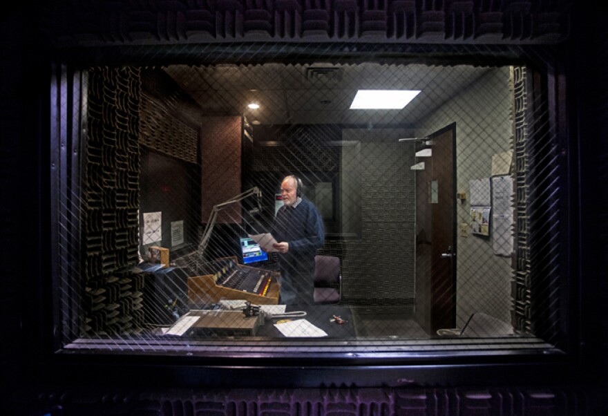 WEKU reporter/producer Ron Smith.