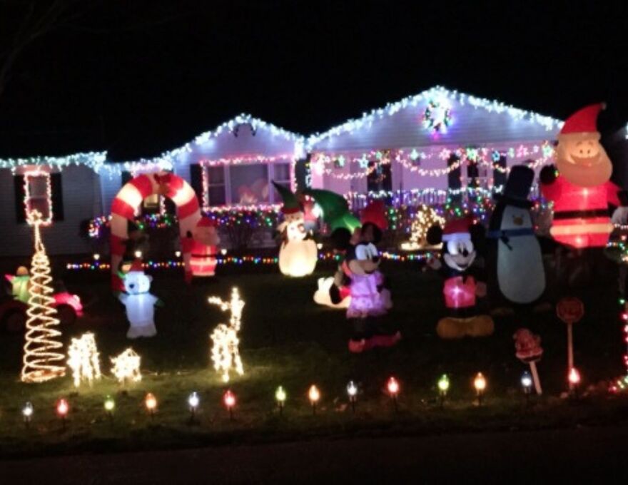 Jerry Davis's Christmas display in 2005.