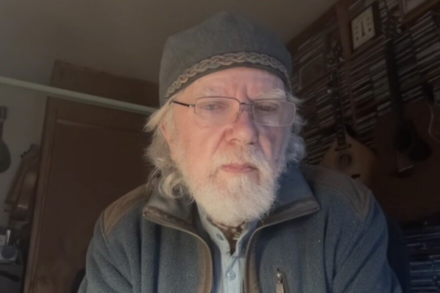 Screenshot of singer-songwriter Tommy Sands from his home in Ireland.