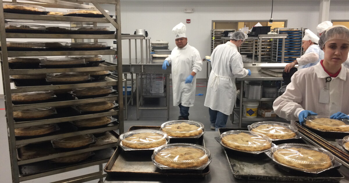 Thousands of pies baked at Special Touch for Thanksgiving | WXXI News