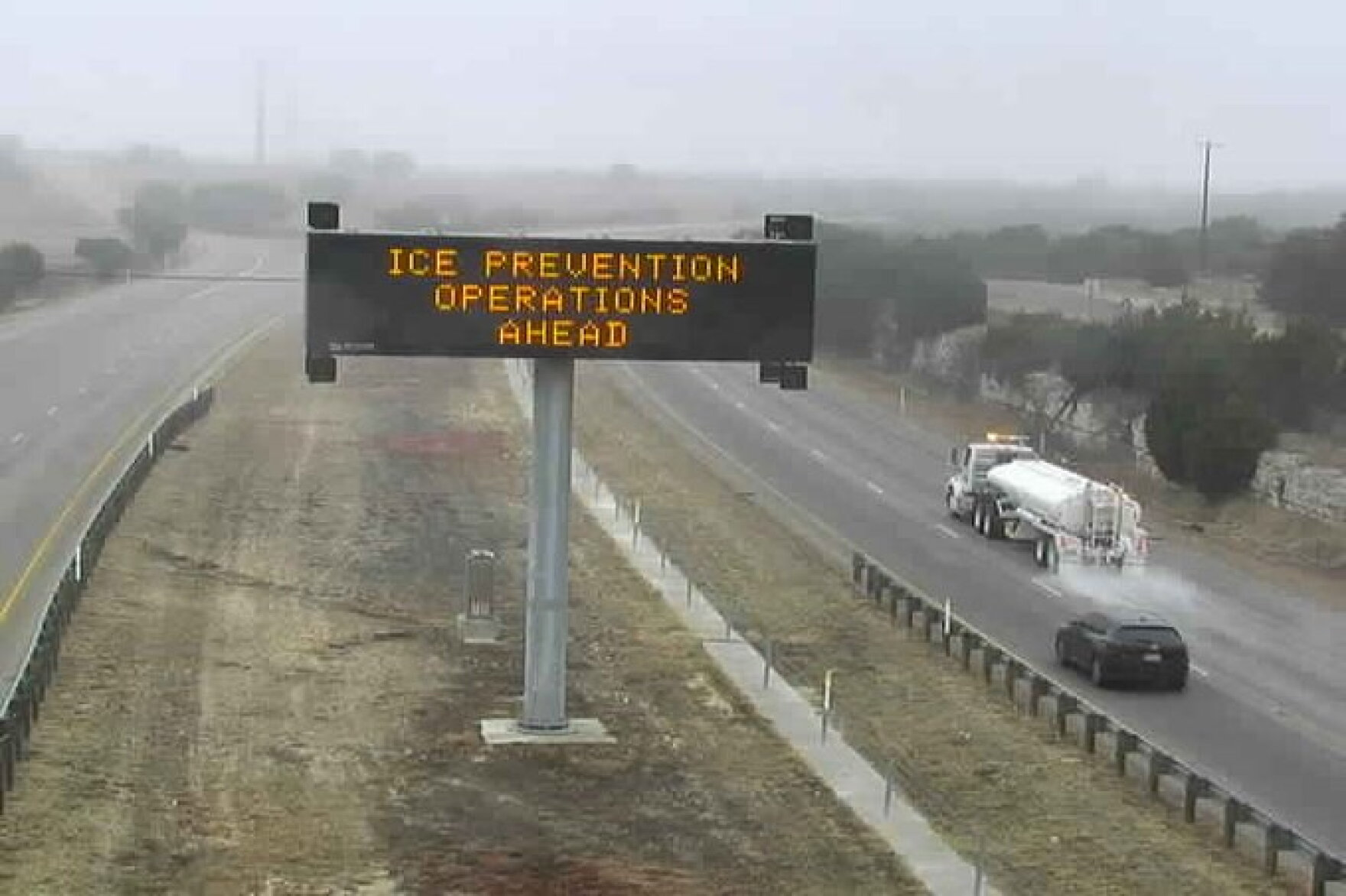 Watch out for TxDOT trucks treating San Antonio roads to prevent icing ...