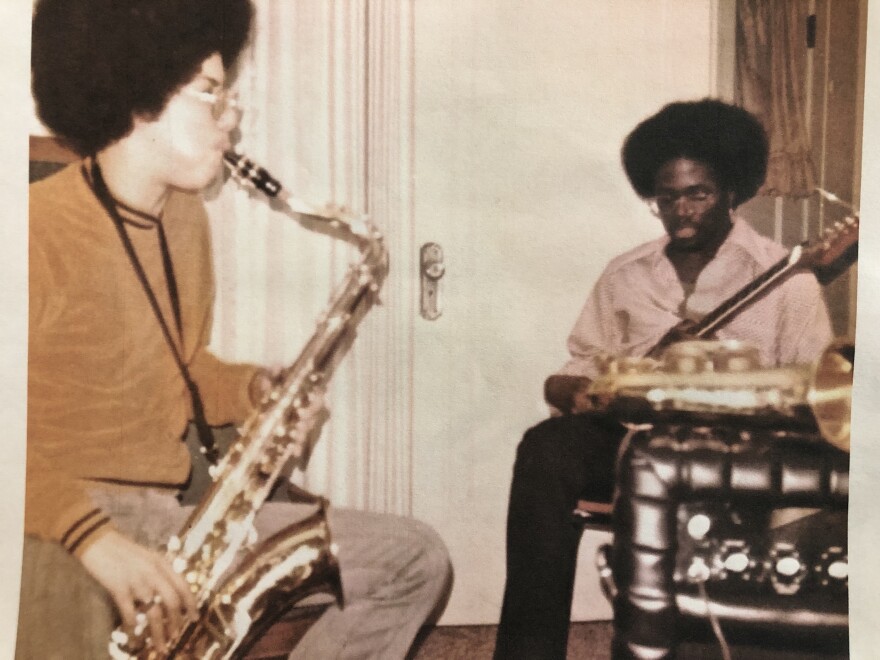 Earl Thomas (right) playing with Kamau Kenyatta during their teenage years