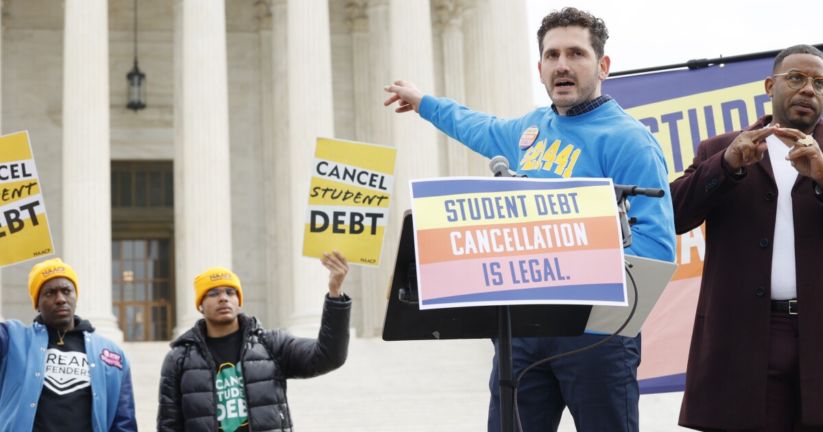 Supreme Court decision on student debt forgiveness leaves Midwest