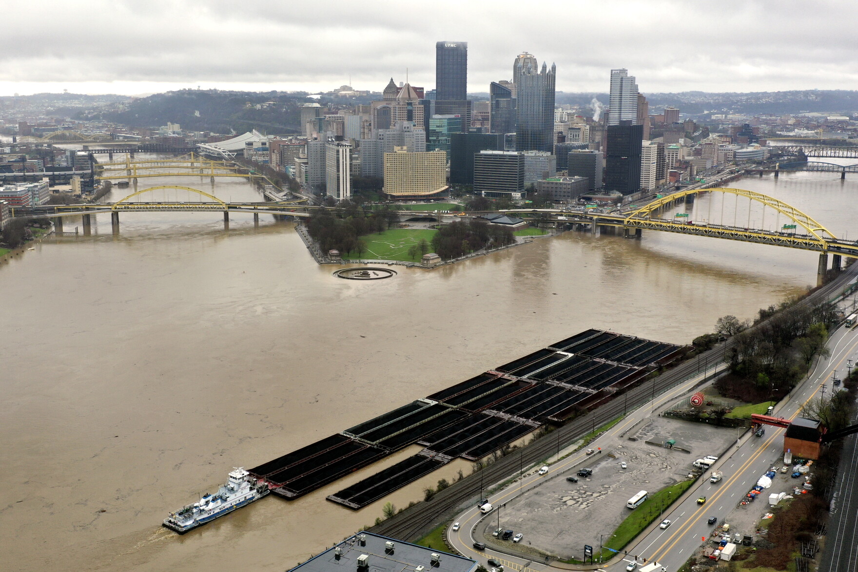 Heavy flooding hits Pittsburgh region, following 4 inches of rain this ...