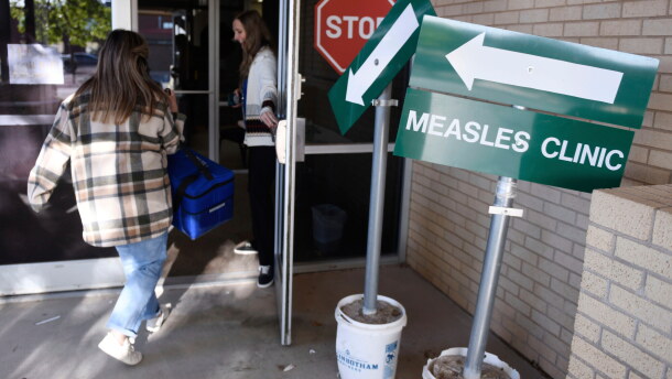 Measles outbreak in New York prompts governor's state of emergency declaration.
