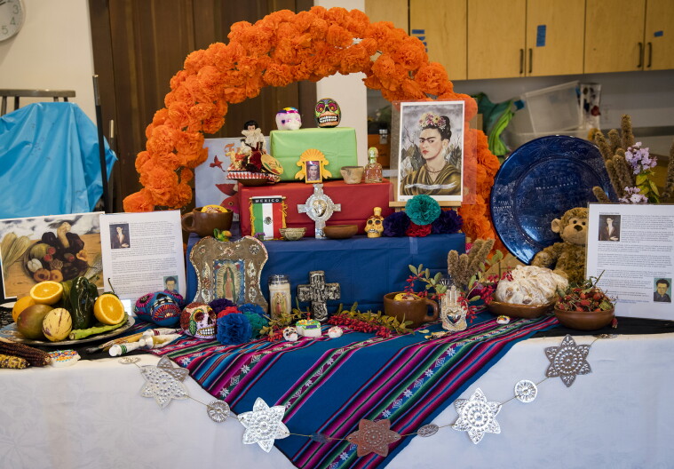 Dia de los Muertos altar