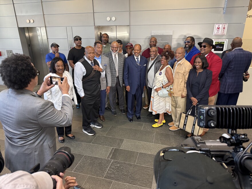 Before the announcement that Seattle Police Chief Shon Barnes had resigned, leaders from across the city’s Black community spoke up for him at City Hall.