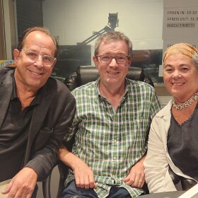 (from left) Director Robert Cacioppo and cast members Frank Blocker and Carrie Lund Cacioppo in the WGCU talk studio talking about Players Circle Theater's season-opening production of Neil Simon's "Rumors."