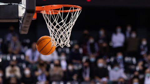 basketball game focus on ball