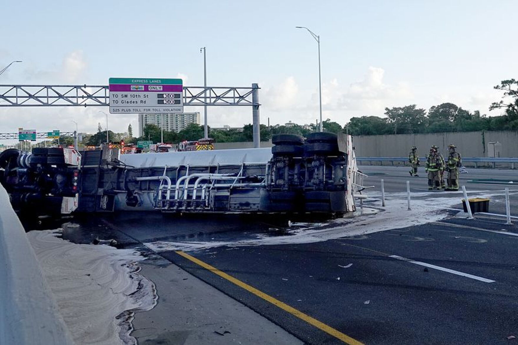 I-95 Reopened After 9,000-Gallon Fuel Spill Shut Down Highway For 7 ...
