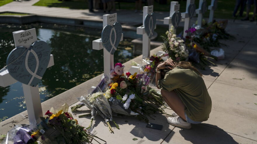 Jae C. Hong/AP