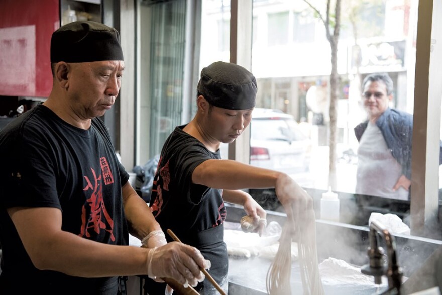 Nouilles de Lan Zhou noodle makers