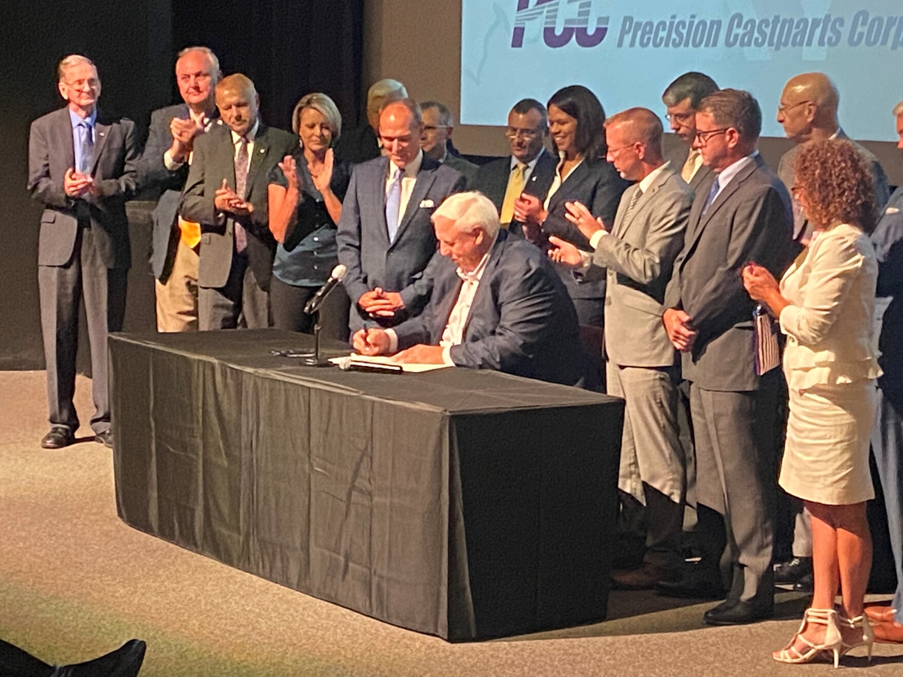 Jusiive Berk hath pic.jpg