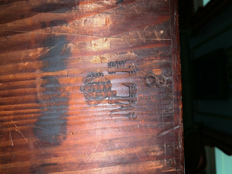 A stamp on the instrument appears to read ML P, perhaps signifying Marie-Louise de Parma, but there is no evidence the piano went to her in Parma after the empire collapsed.