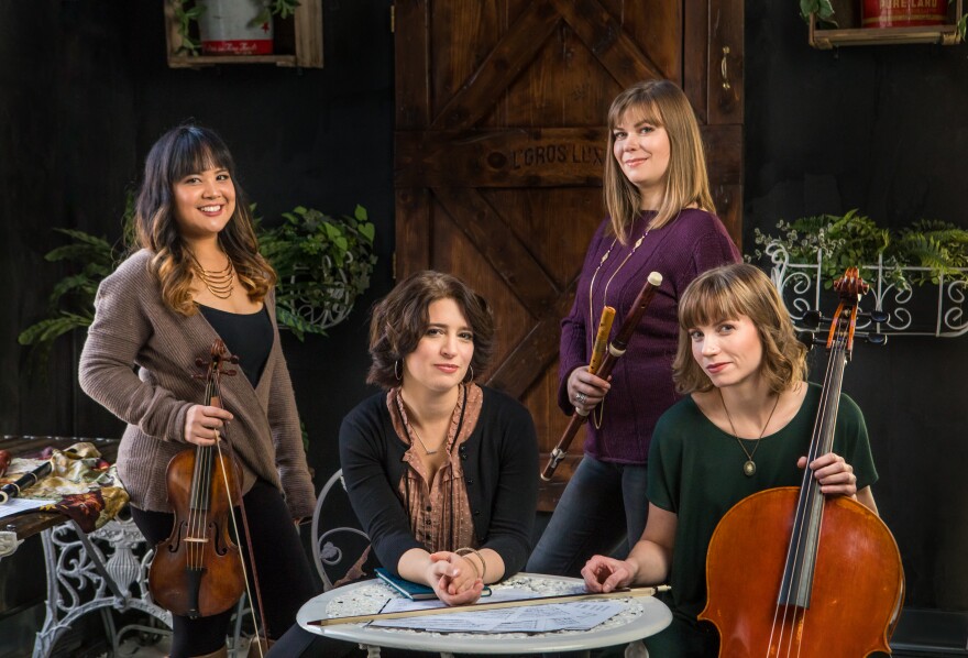 Infusion Baroque at L'Gros Luxe in St-Henri : : Montreal, QC : : Images by Danylo Bobyk Photography : : www.danylobobyk.com