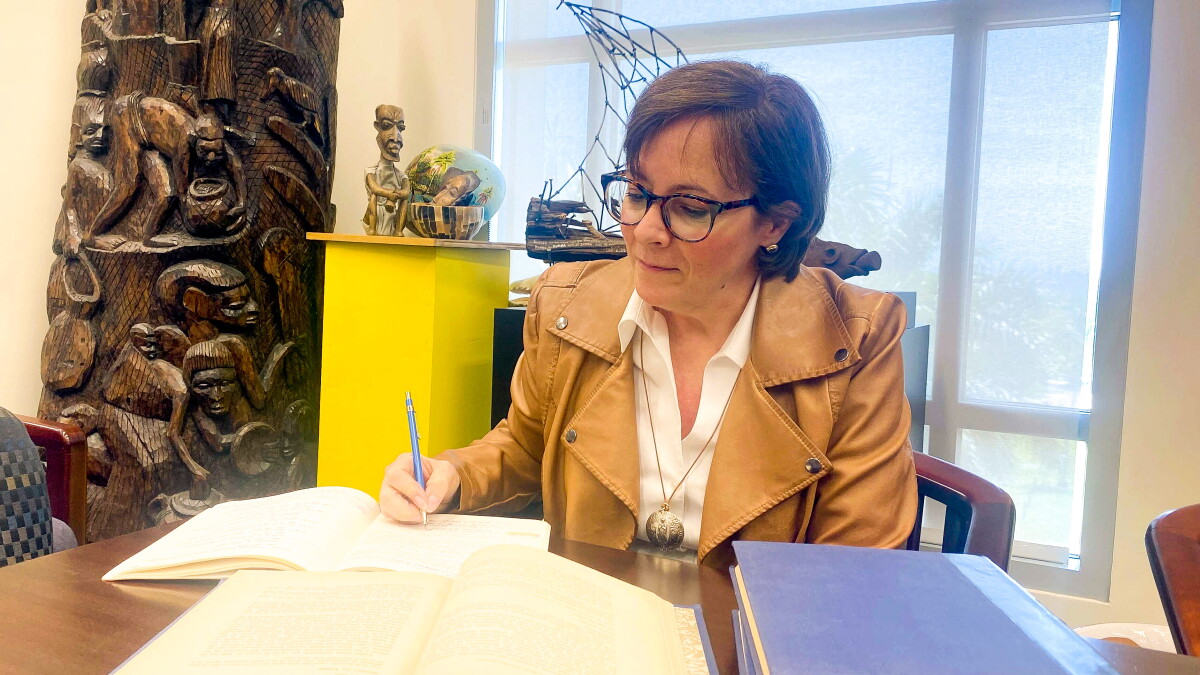 Genealogy boom gets Cubans closer to the island — or gets them off it - Vimarsana News