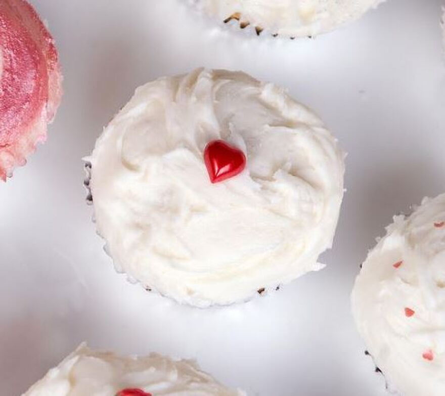 Valentine's Day Cupcakes (Credit: Stuart Webster; Flickr)