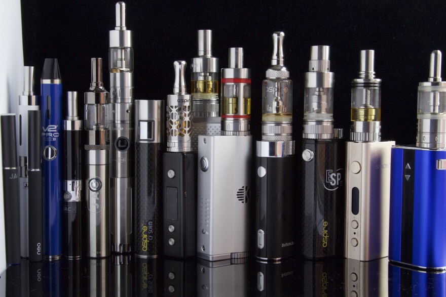 Kentucky shops, hemp association sue over new anti-vaping law | WEKU Kentucky shops, hemp association sue over new anti-vaping law | WEKU