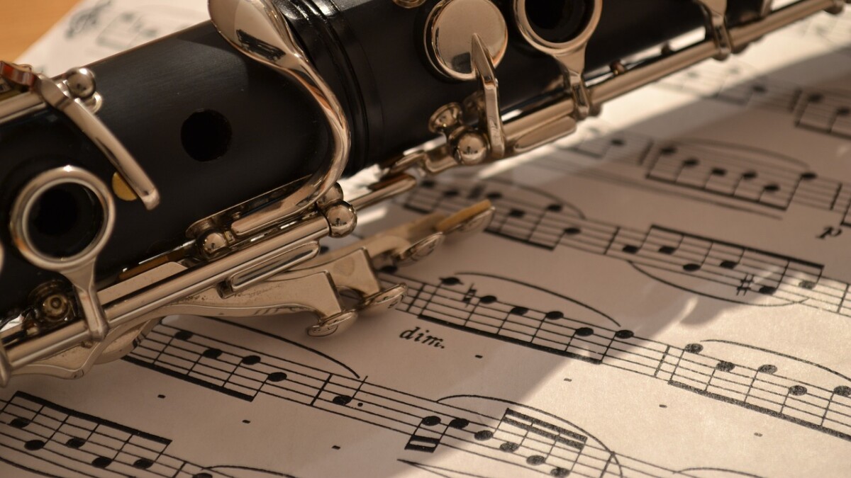 A sonata Brahms wrote for a very gifted clarinetist