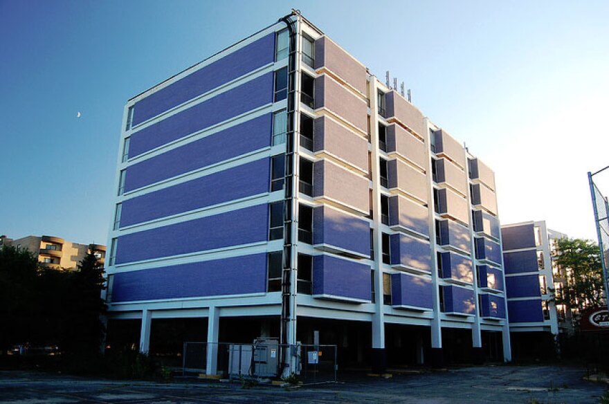 The Purple Hotel, Lincolnwood, IL