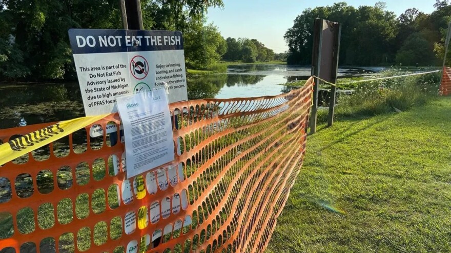 Discoveries of PFAS contamination in rivers and lakes throughout Michigan have prompted fish consumption advisories, like this one along the Huron River. (Photo: Kelly House / Bridge Michigan)