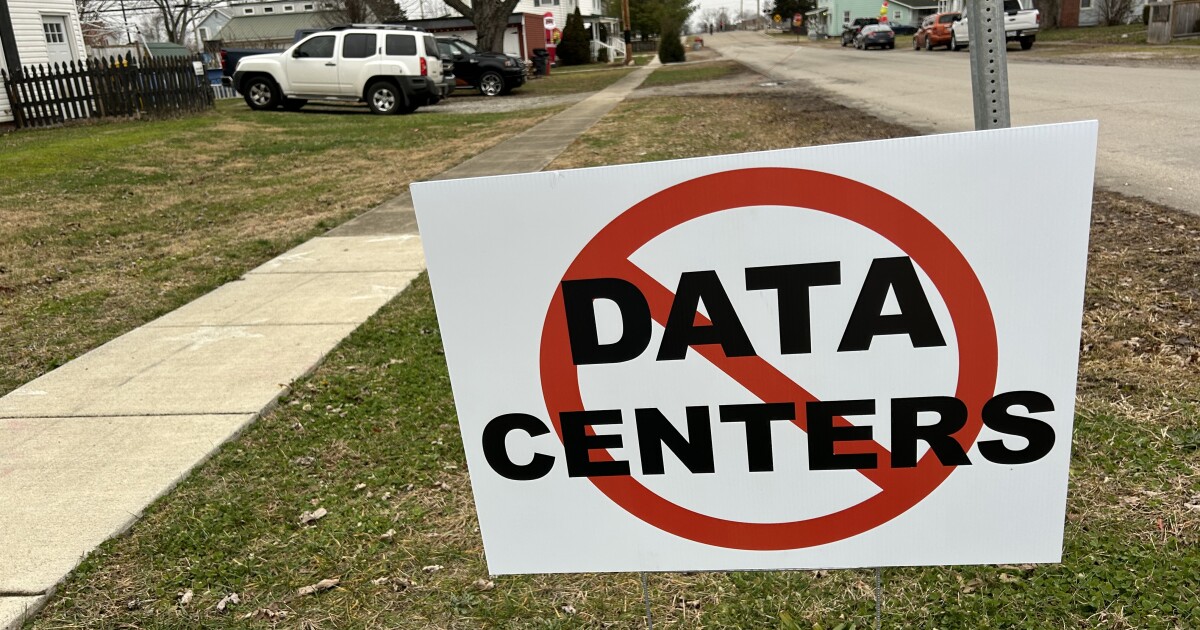 Proposed amendment to ban huge data centers in Ohio can move to next step