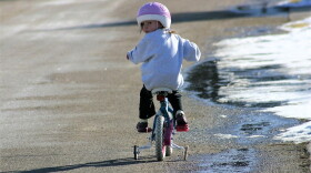 The bill would give police officers the option to issue tickets with maximum $25 fines to violators under age 18 or impound the riding device until the child is shown to have a proper helmet.