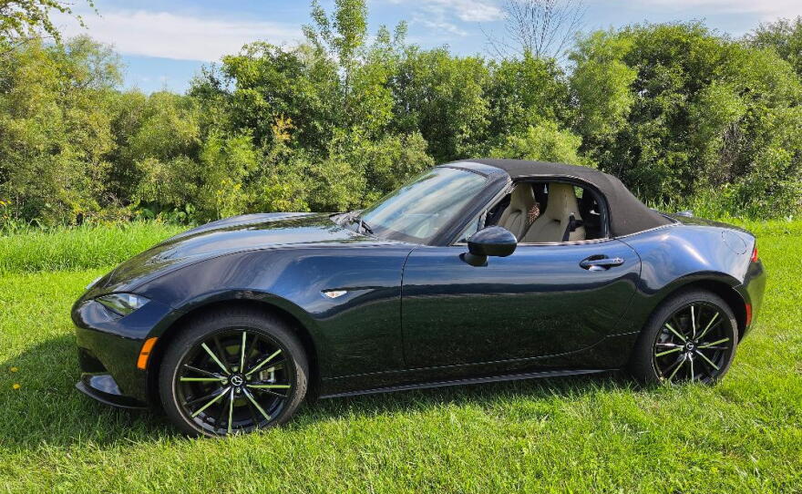 2026 Mazda MX-5 Miata Grand Touring profile