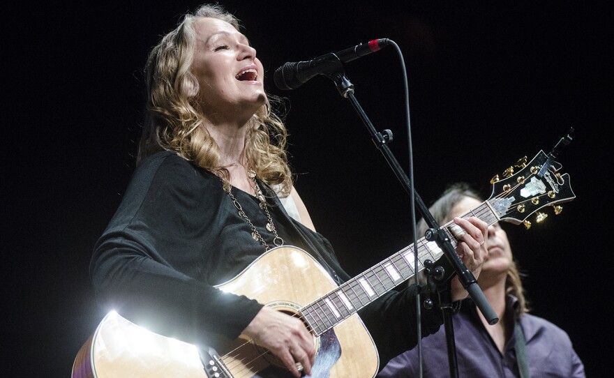 joan_osborne_02.jpg