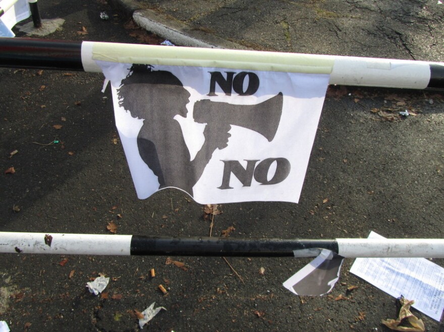 A poster encourages Fiat workers to vote against a deal designed to boost competitiveness and productivity.