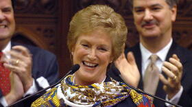 Jodi Rell delivers her state of the state address as Connecticut Governor