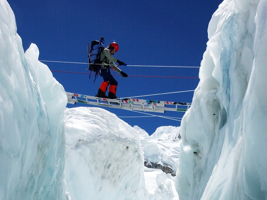 Alison Levine, a member of the Seven Summits Club, led an all-female expedition up Everest in 2002.