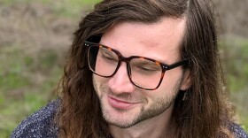 John Liles, based in California, has been named the winner of this year’s Yale Younger Poets Award for his submitted work “Bees, and after”.